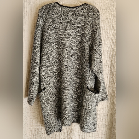 Astr Long Sleeve Open Front Cardigan - Picture 2 of 6